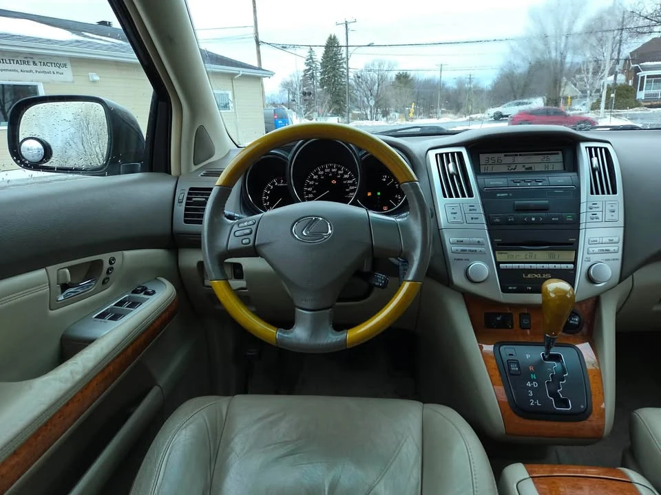 2008 Lexus RX 2nd Gen - Image 17 of 20