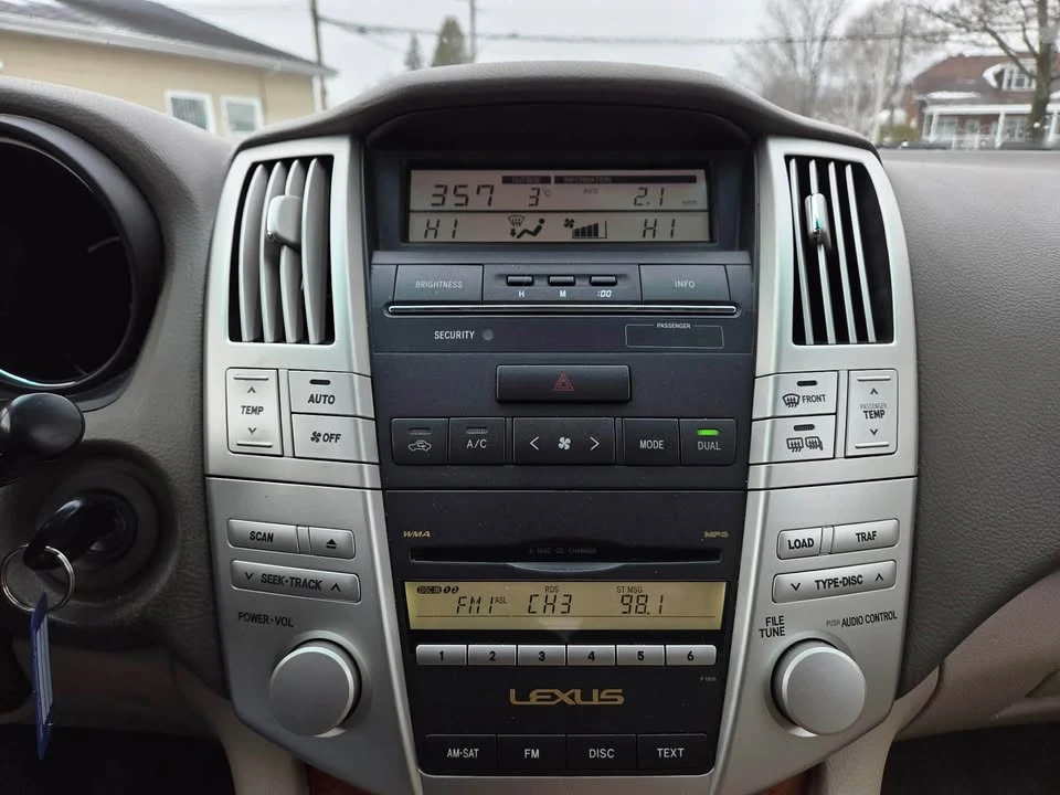 2008 Lexus RX 2nd Gen - Image 16 of 20