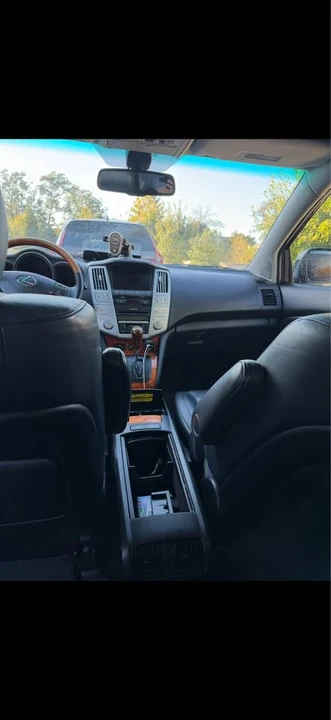 2008 Lexus RX 2nd Gen - Image 3 of 8