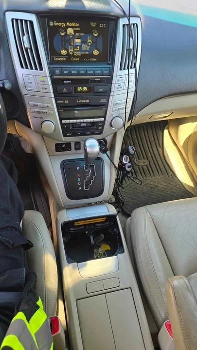 2008 Lexus RX 2nd Gen - Image 14 of 15