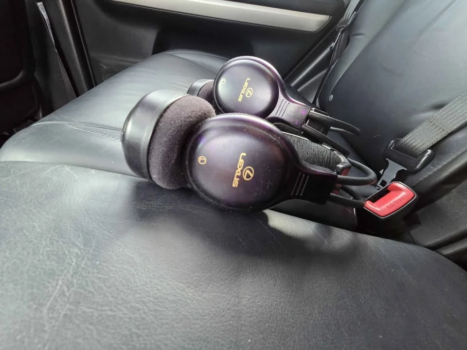 2008 Lexus RX 2nd Gen - Image 12 of 20