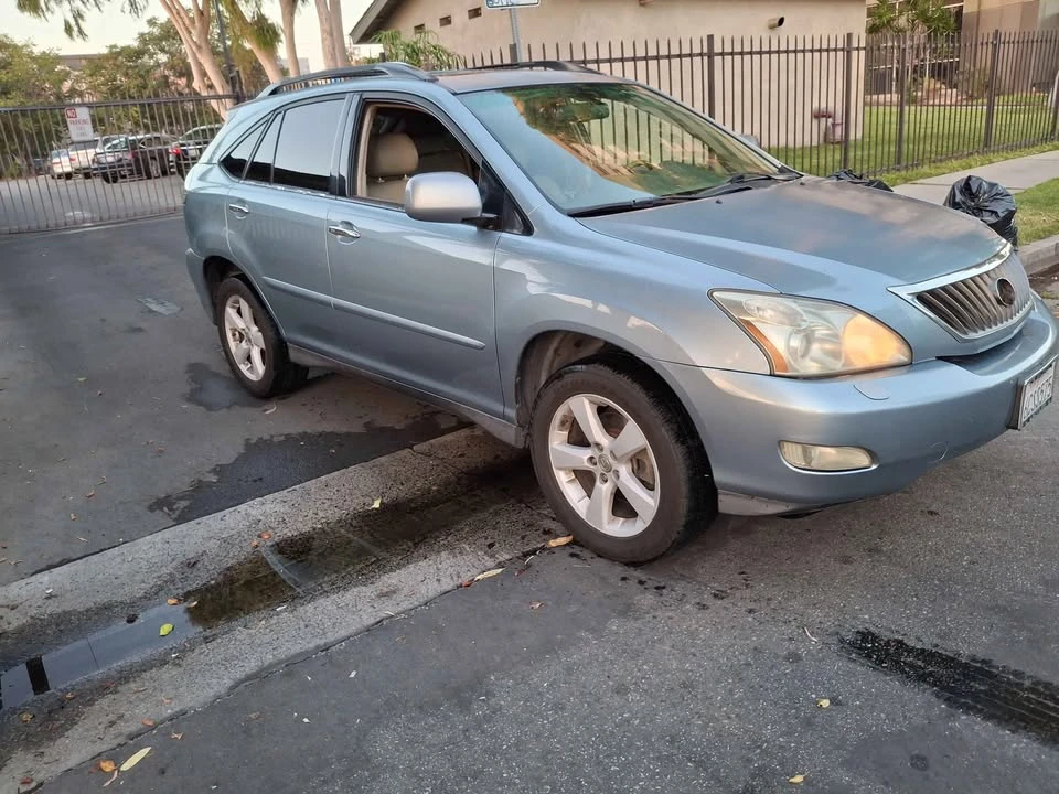 2008 Lexus RX 2nd Gen - Image 4 of 9