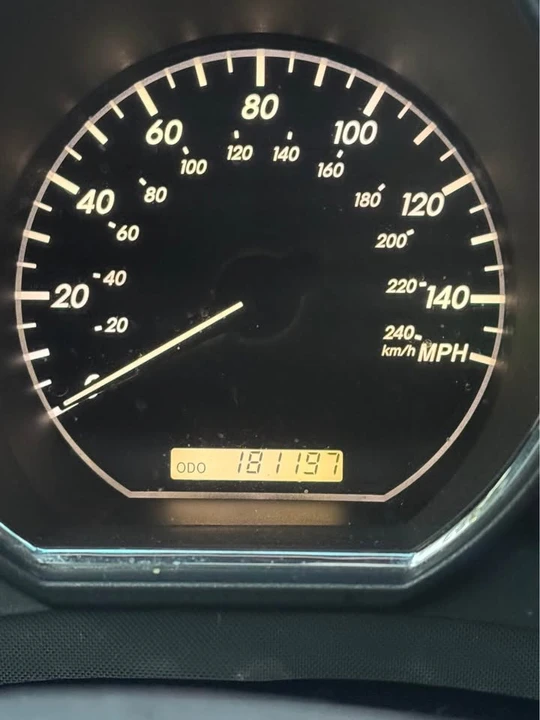 2008 Lexus RX 2nd Gen - Image 10 of 11