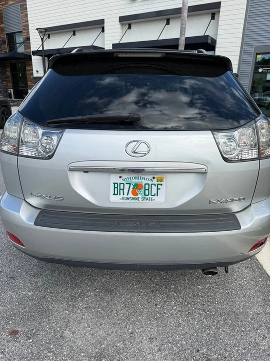 2008 Lexus RX 2nd Gen - Image 2 of 11