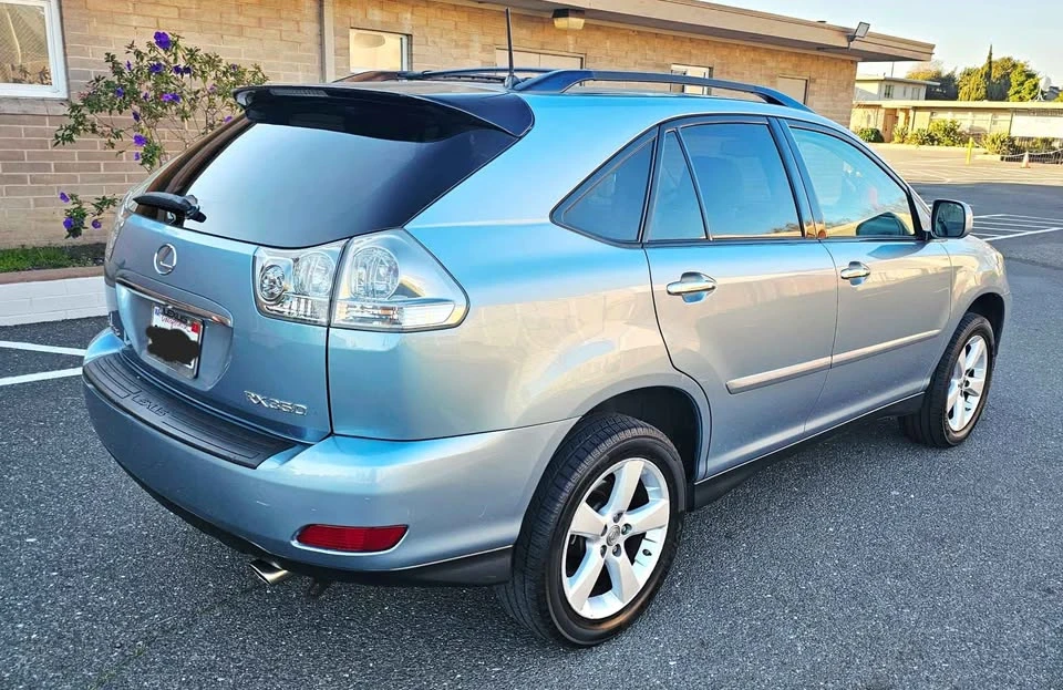 2008 Lexus RX 2nd Gen - Image 8 of 13