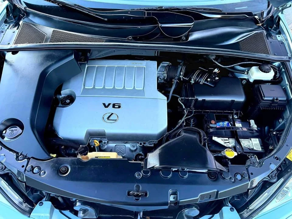 2008 Lexus RX 2nd Gen - Image 12 of 13