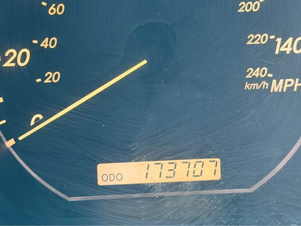 2008 Lexus RX 2nd Gen - Image 12 of 13