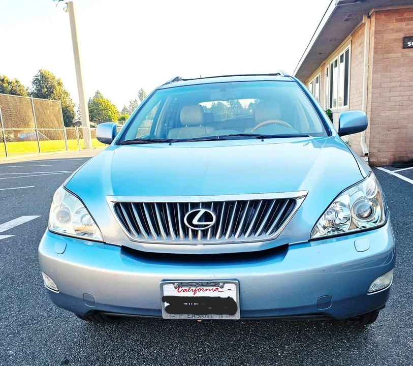 2008 Lexus RX 2nd Gen - Image 2 of 13