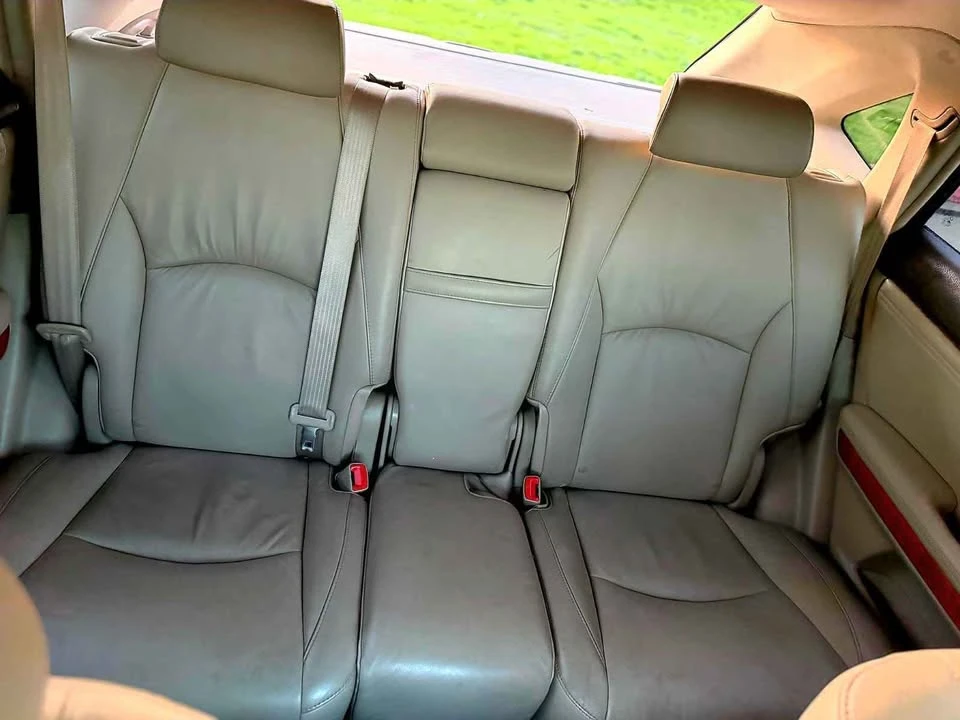 2008 Lexus RX 2nd Gen - Image 11 of 13