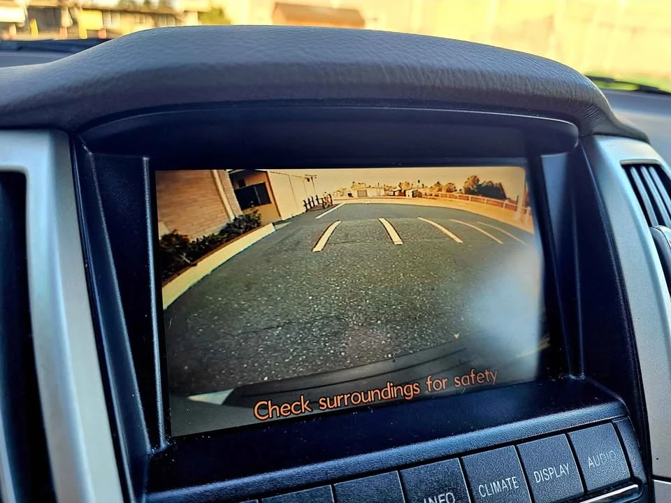 2008 Lexus RX 2nd Gen - Image 5 of 13