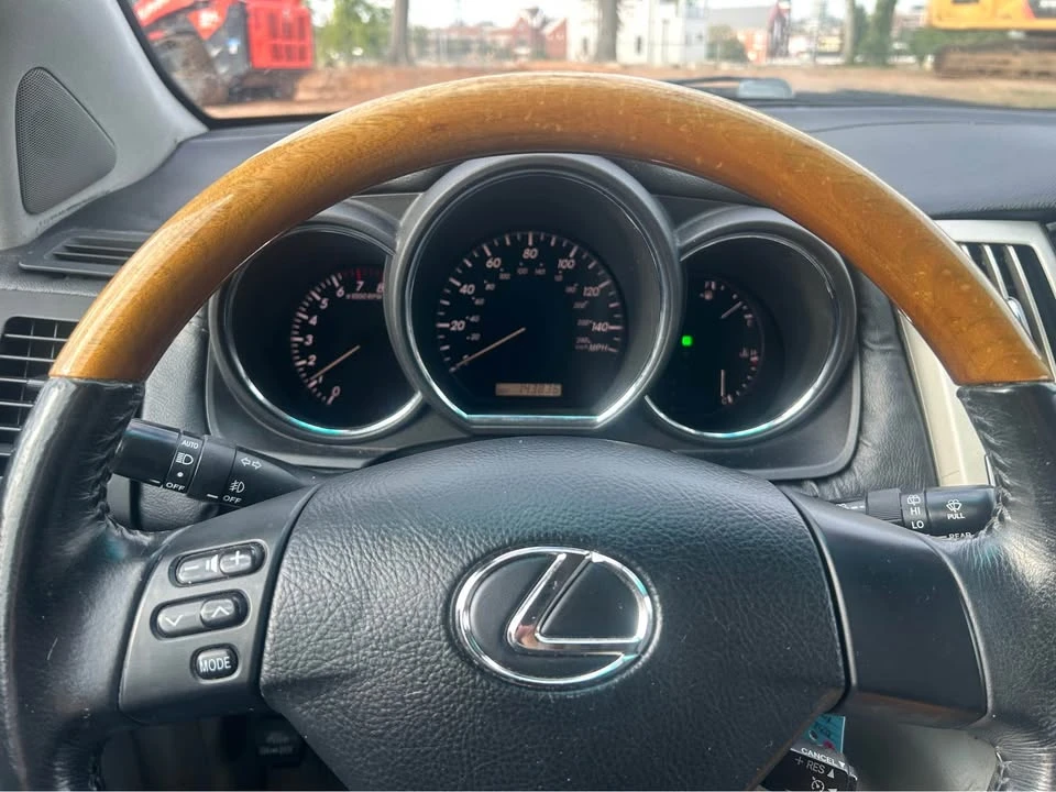 2008 Lexus RX 2nd Gen - Image 15 of 17