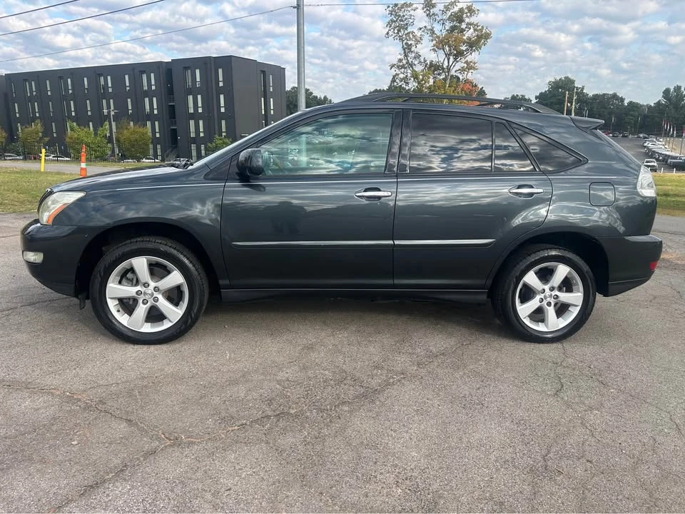 2008 Lexus RX 2nd Gen - Image 2 of 17