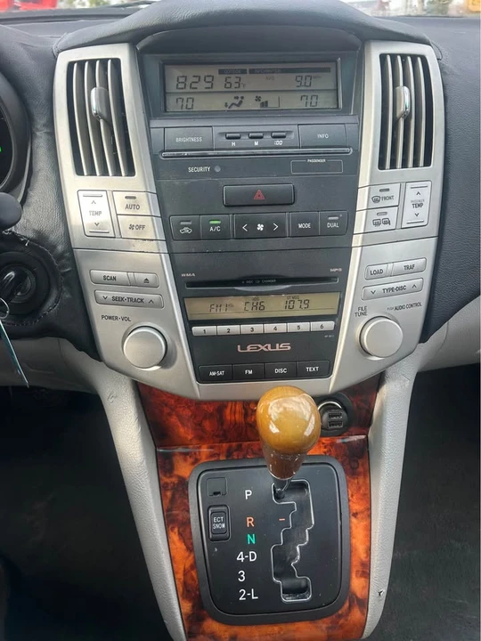 2008 Lexus RX 2nd Gen - Image 17 of 17