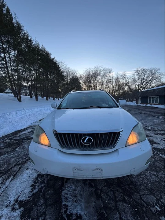 2008 Lexus RX 2nd Gen - Image 3 of 13
