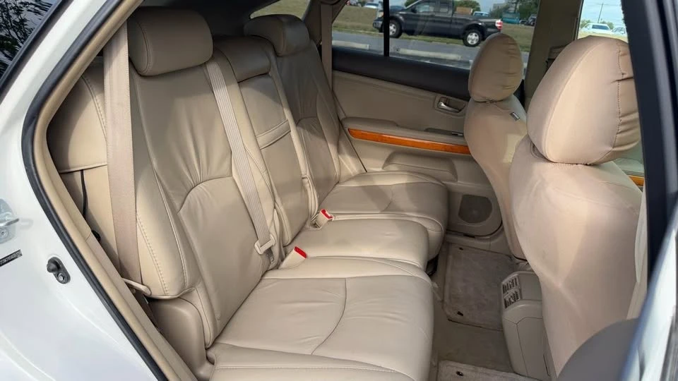 2008 Lexus RX 2nd Gen - Image 17 of 19