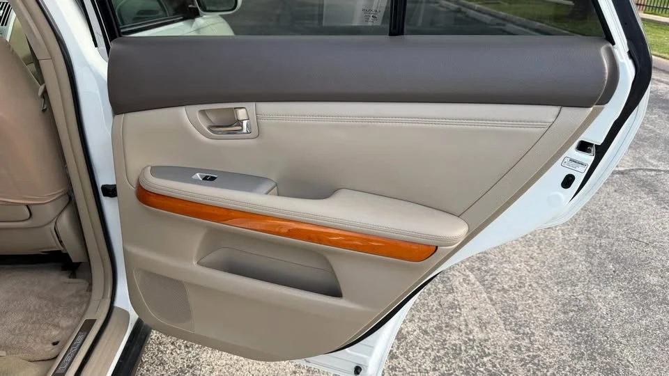 2008 Lexus RX 2nd Gen - Image 12 of 19