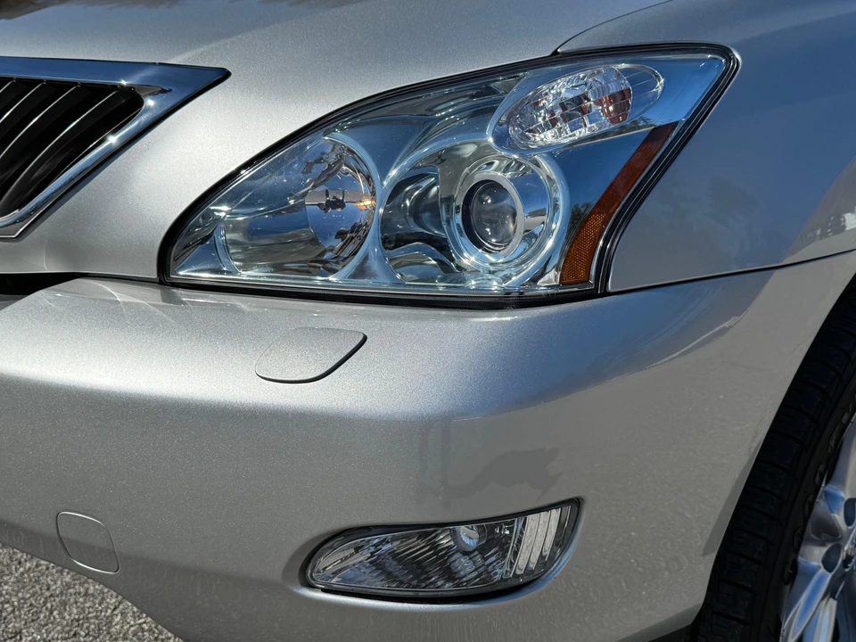 2008 Lexus RX 2nd Gen - Image 23 of 31