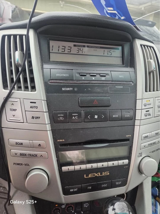 2008 Lexus RX 2nd Gen - Image 6 of 7