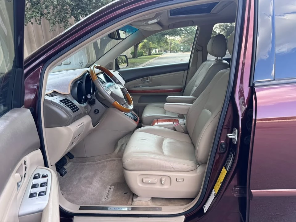 2008 Lexus RX 2nd Gen - Image 10 of 20