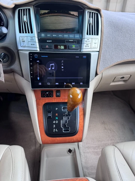 2008 Lexus RX 2nd Gen - Image 9 of 20