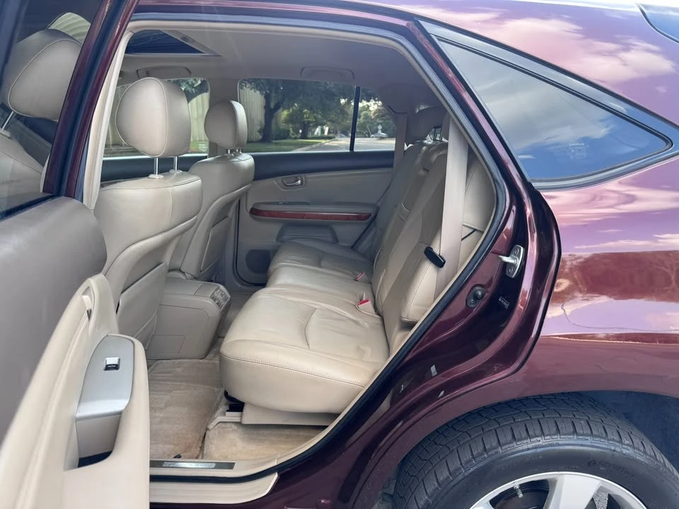 2008 Lexus RX 2nd Gen - Image 11 of 20