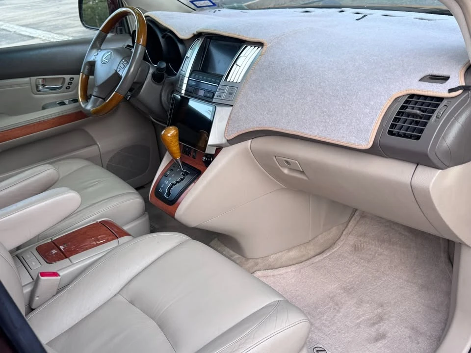 2008 Lexus RX 2nd Gen - Image 12 of 20