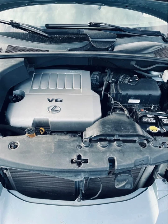 2008 Lexus RX 2nd Gen - Image 4 of 5