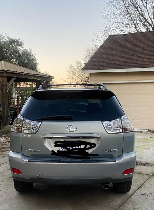 2008 Lexus RX 2nd Gen - Image 3 of 10