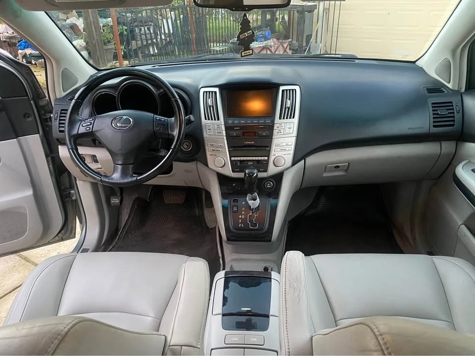 2008 Lexus RX 2nd Gen - Image 8 of 10