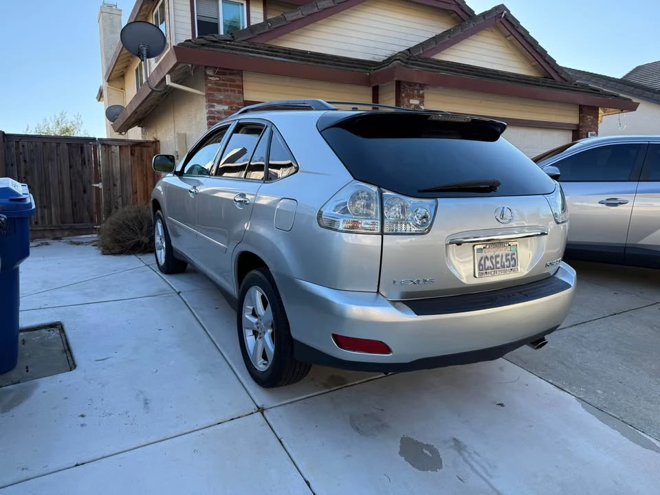 2008 Lexus RX 2nd Gen - Image 5 of 15