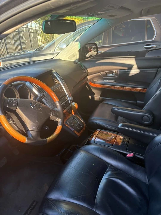 2008 Lexus RX 2nd Gen - Image 3 of 3