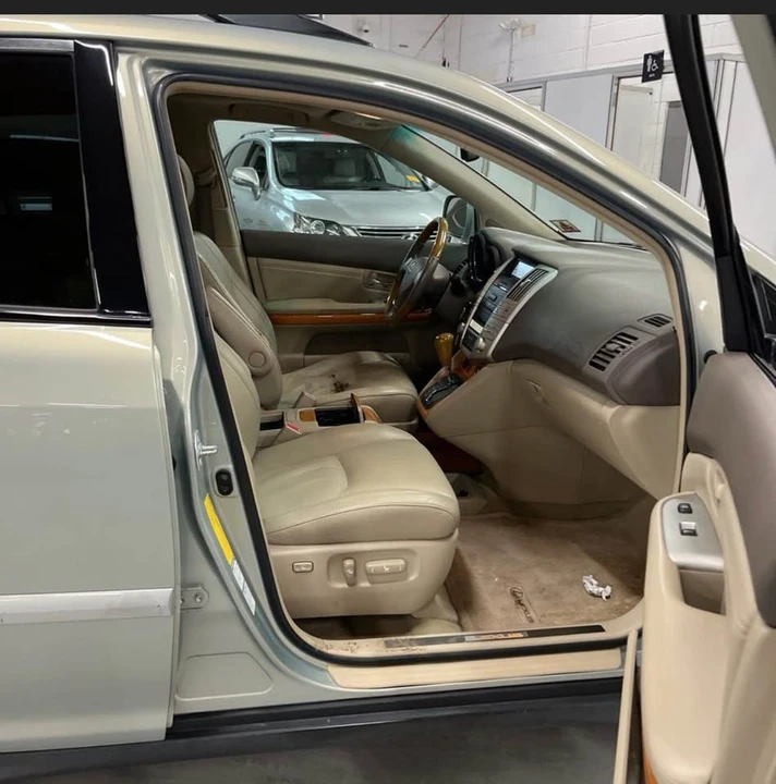 2008 Lexus RX 2nd Gen - Image 3 of 7