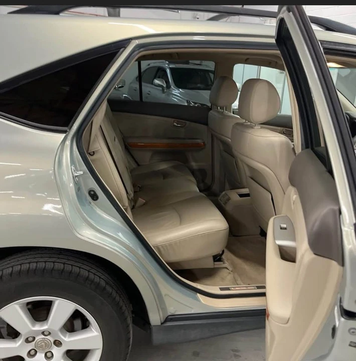 2008 Lexus RX 2nd Gen - Image 11 of 16