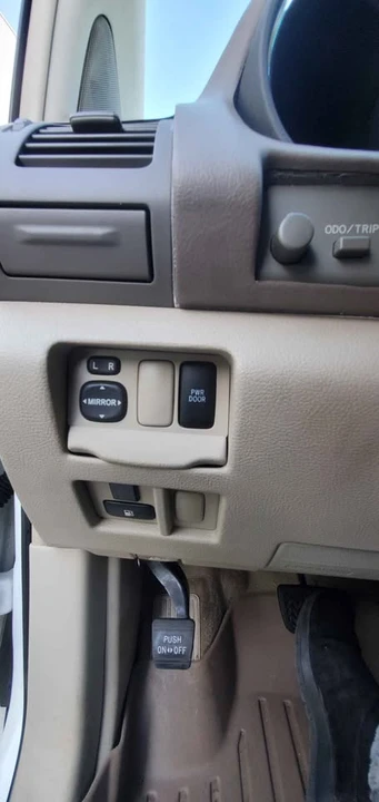 2008 Lexus RX 2nd Gen - Image 15 of 19