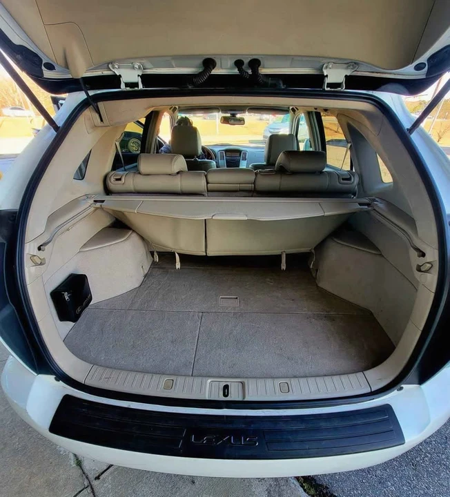 2008 Lexus RX 2nd Gen - Image 11 of 19