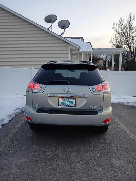 2008 Lexus RX 2nd Gen - Image 6 of 11