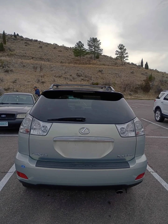 2008 Lexus RX 2nd Gen - Image 2 of 11