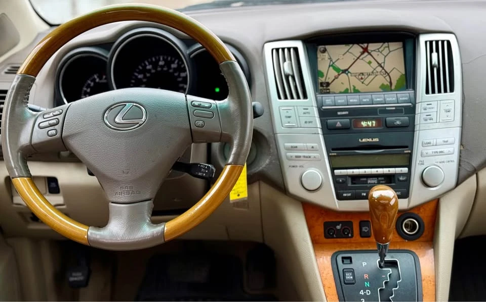 2008 Lexus RX 2nd Gen - Image 9 of 14