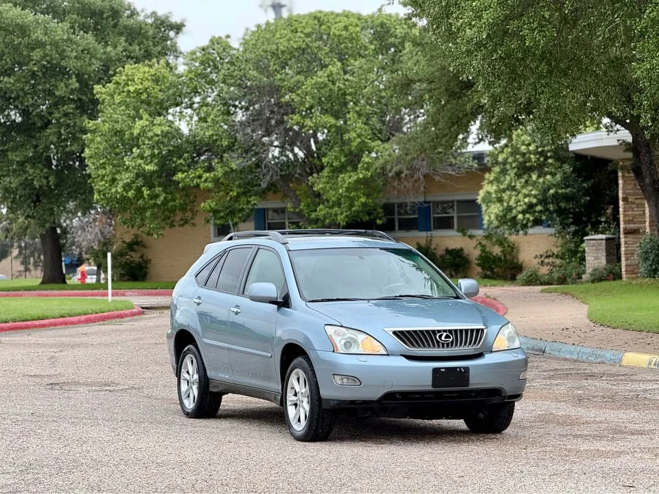 2008 Lexus RX 2nd Gen - Image 3 of 14