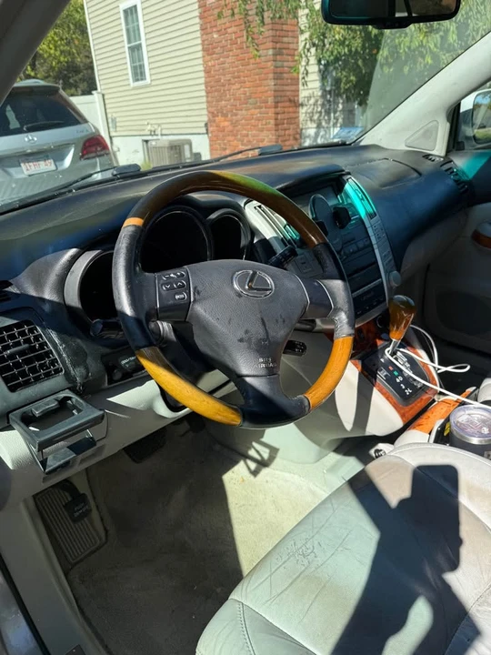 2008 Lexus RX 2nd Gen - Image 3 of 4