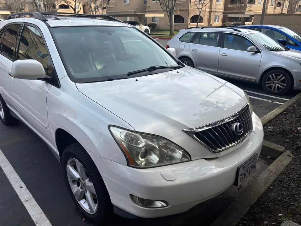 2008 Lexus RX 2nd Gen - Image 4 of 8