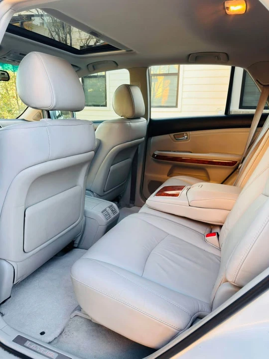 2008 Lexus RX 2nd Gen - Image 8 of 15