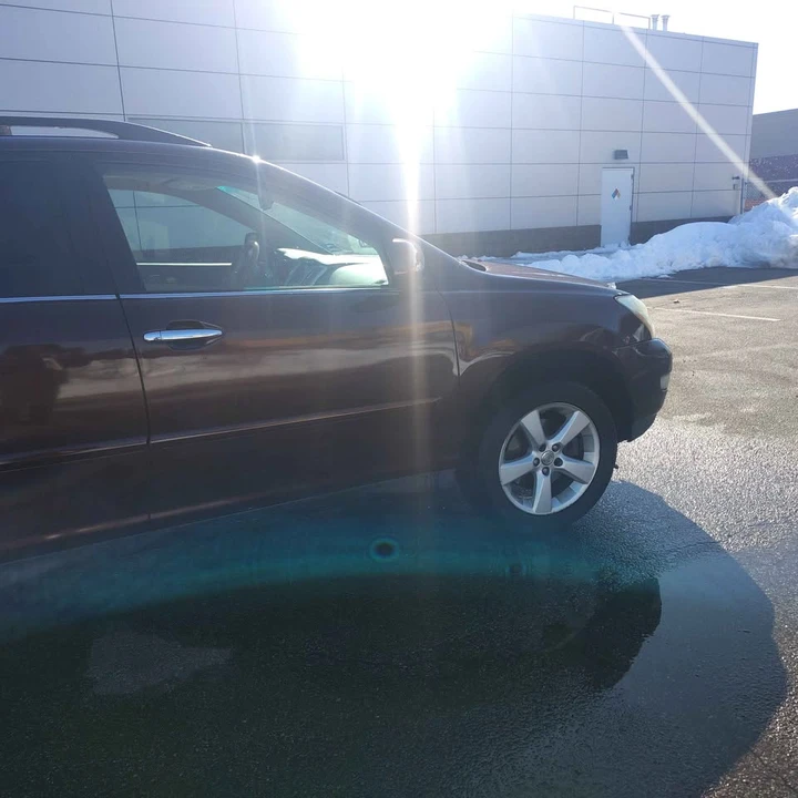 2008 Lexus RX 2nd Gen - Image 4 of 9