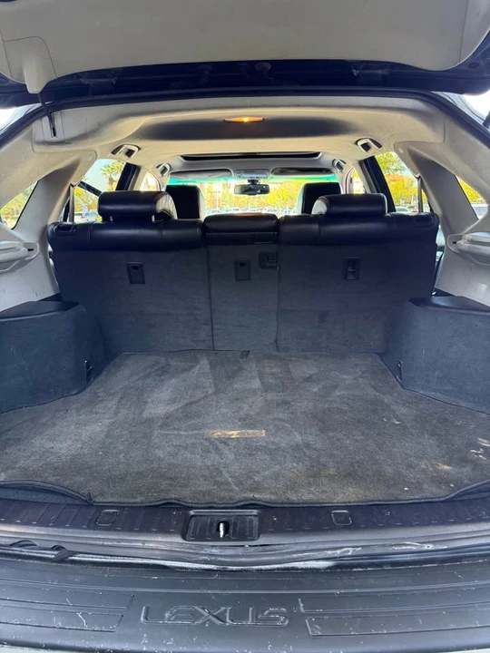 2008 Lexus RX 2nd Gen - Image 11 of 17