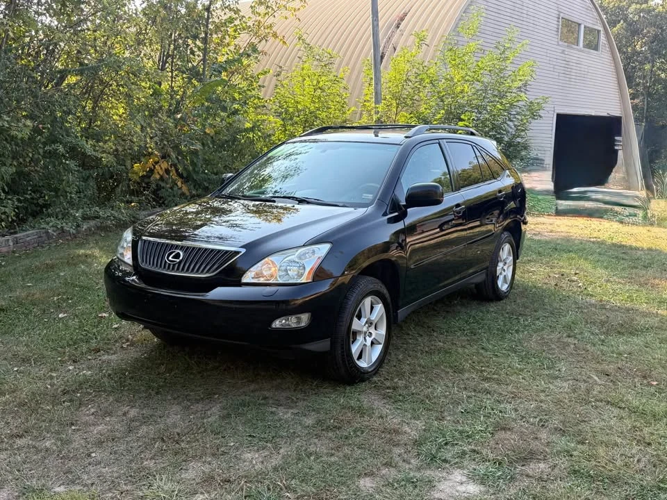 2008 Lexus RX 2nd Gen - Image 2 of 19