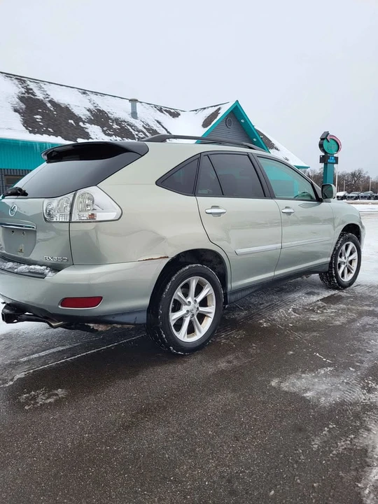 2008 Lexus RX 2nd Gen - Image 3 of 17