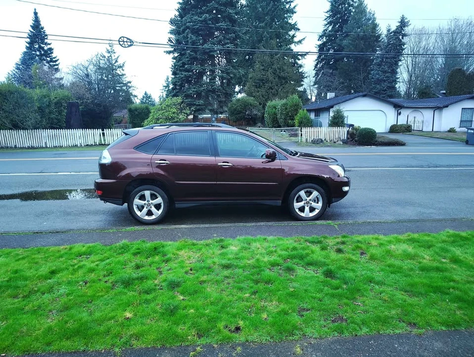 2008 Lexus RX 2nd Gen - Image 8 of 15