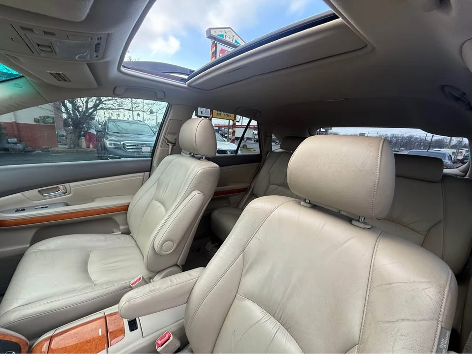 2008 Lexus RX 2nd Gen - Image 13 of 20