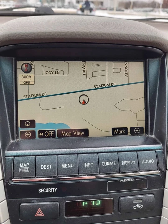 2008 Lexus RX 2nd Gen - Image 14 of 17