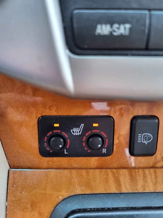 2008 Lexus RX 2nd Gen - Image 16 of 17